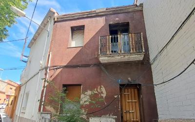 Casa a Sant Celoni (Sant Jaume, 4)